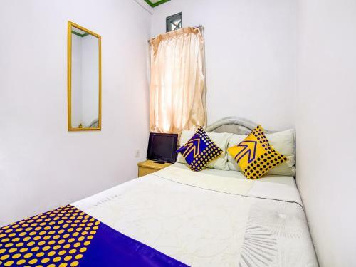 Hotel Spot On 90046 Villa Anyelir Yustik Selabintana