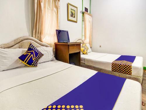Hotel Spot On 90046 Villa Anyelir Yustik Selabintana