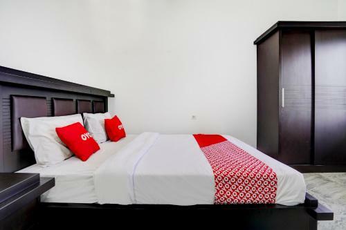 Hotel Oyo 90666 Ratu Pesona Syariah