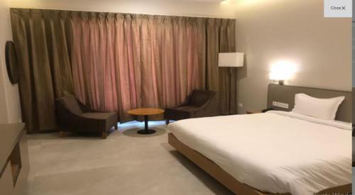 Wingston A Treehouse Hotel, Barsana