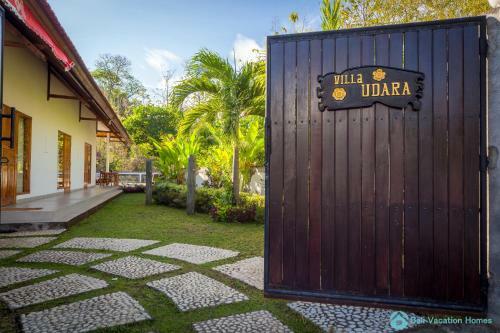 Villa Udara Lovina, Kalibukbuk