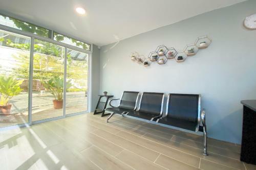 Hotel Oyo Home 90467 Grapevine Garden