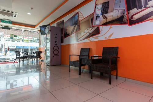 Oyo 966 Segamat Red Orange Hotel Sdn Bhd