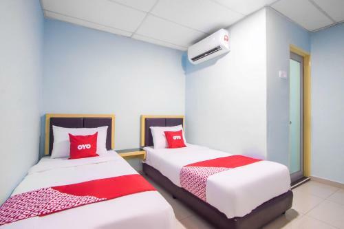Oyo 89842 Hotel 22, Northport