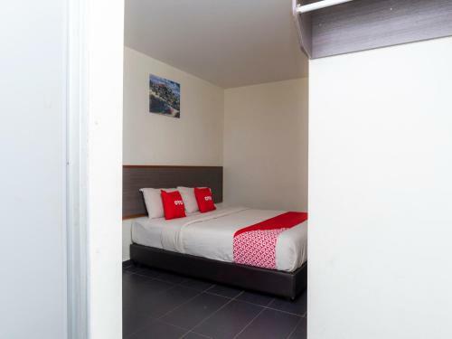 Oyo 44095 Bluewater Hotel (2)