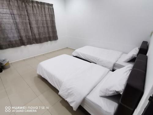 Singleisure Holiday House