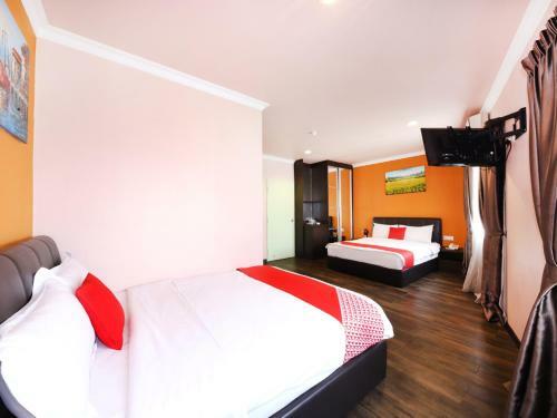 Oyo 496 Hotel De Eco Inn
