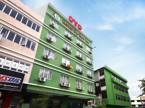 Oyo 496 Hotel De Eco Inn