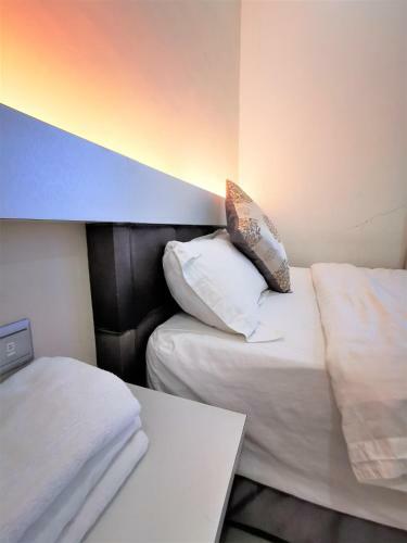 Warni Villa 13 Whole Or Room