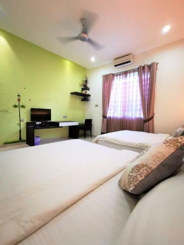 Warni Villa 13 Whole Or Room