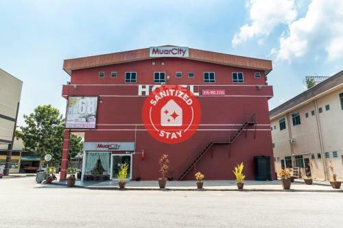 Oyo 756 Muar City Hotel