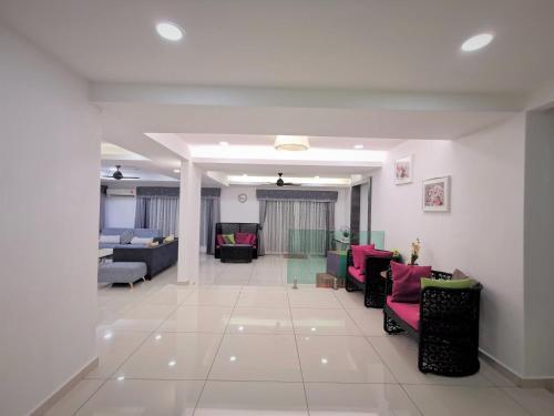Hostal Secret Garden Warni Villa (muar)