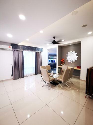 Hostal Secret Garden Warni Villa (muar)