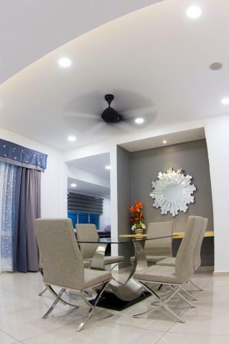 Hostal Secret Garden Warni Villa (muar)