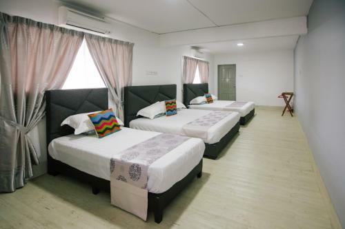 Melody Whole Or Suite Room