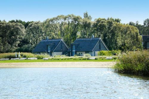 Semi-detached House, Twietfort