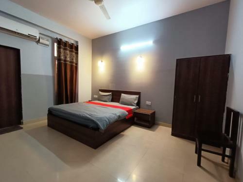 Hotel Aditya Residency