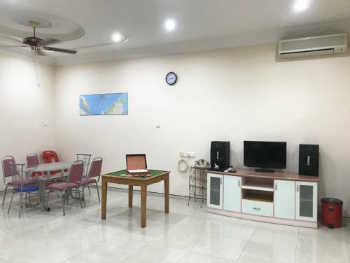 Villa Qomful - 4bed 4bath Big House