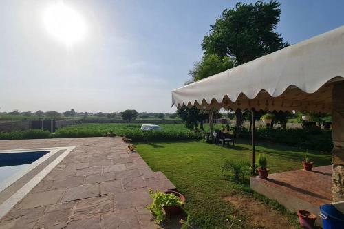 The Rustic Villa ,luxurious 2bhk Villa/farmstay With Pool In Jaipur