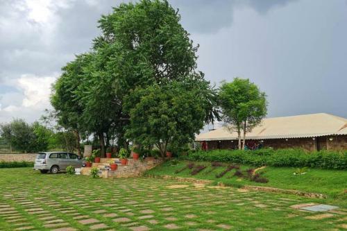 The Rustic Villa ,luxurious 2bhk Villa/farmstay With Pool In Jaipur