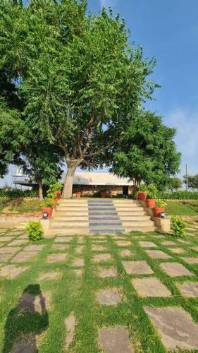 The Rustic Villa ,luxurious 2bhk Villa/farmstay With Pool In Jaipur