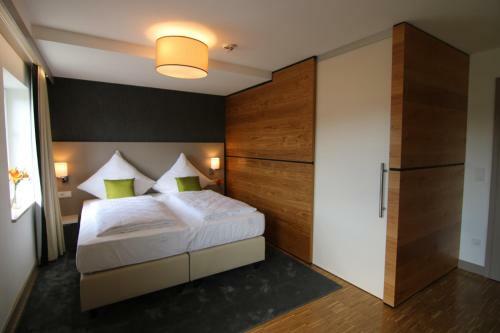 Ba Hotel