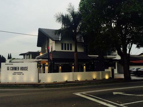 Bed & Breakfast The Corner House