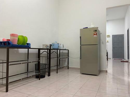 Cempaka Homestay Parit Raja