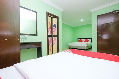 Oyo 89759 Gold Jerantut Hotel