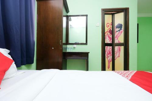 Oyo 89759 Gold Jerantut Hotel