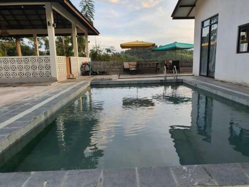 Neblina House