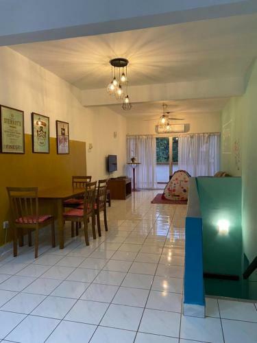 Apartamentos Selesa Hillhomes Cosy House