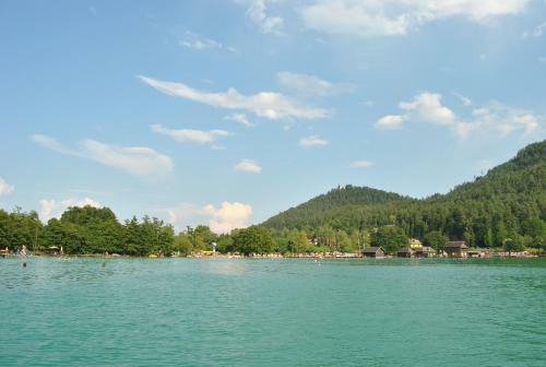 Hostal Hotel Garni G�stehaus Hutter