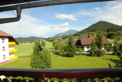 Hostal Hotel Garni G�stehaus Hutter