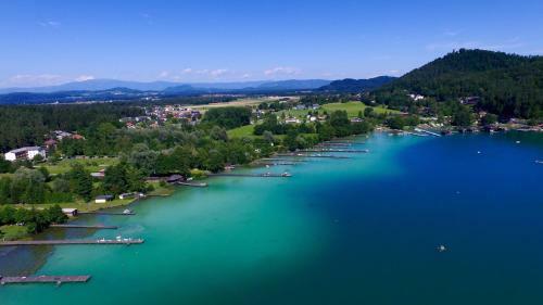 Hostal Hotel Garni G�stehaus Hutter