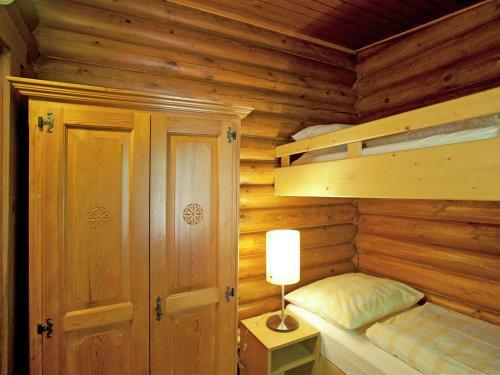 Cozy Chalet In W Rgl Boden With Private Garden