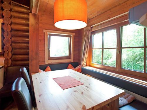 Cozy Chalet In W Rgl Boden With Private Garden