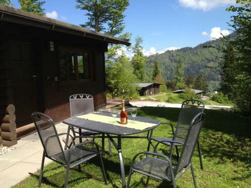 Cozy Chalet In W Rgl Boden With Private Garden