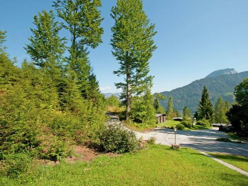 Cozy Chalet In W Rgl Boden With Private Garden
