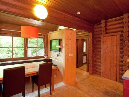 Cozy Chalet In W Rgl Boden With Private Garden