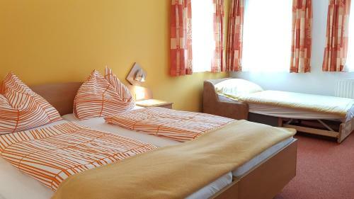 Hostal Roseggerhof