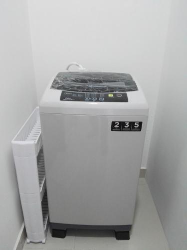 Damen Apartment Usj1
