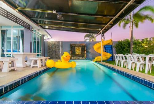 Hostal Lux9 Pool Villa Cha-am