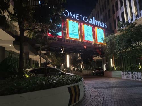 Almas Suites Studio Apartment