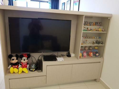 Apartamento 1-4pax Mickey Mouse 1bedrm At Puteri Harbour, Teega Suite