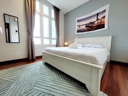 Apartamentos Hostahome Suites @1medini Residence Near Theme Park