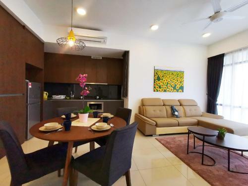 Apartamento Grand Medini Suites By Uha