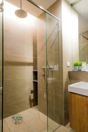 Apartamento Grand Medini Suites By Uha