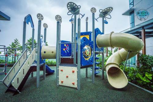 Apartamento Grand Medini Suites By Uha