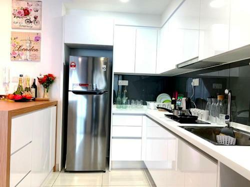 Apartamento Almas Suites Puteri Harbour